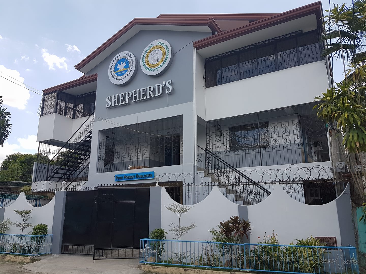 SHEPHERD'S CHRISTIAN ACADEMY